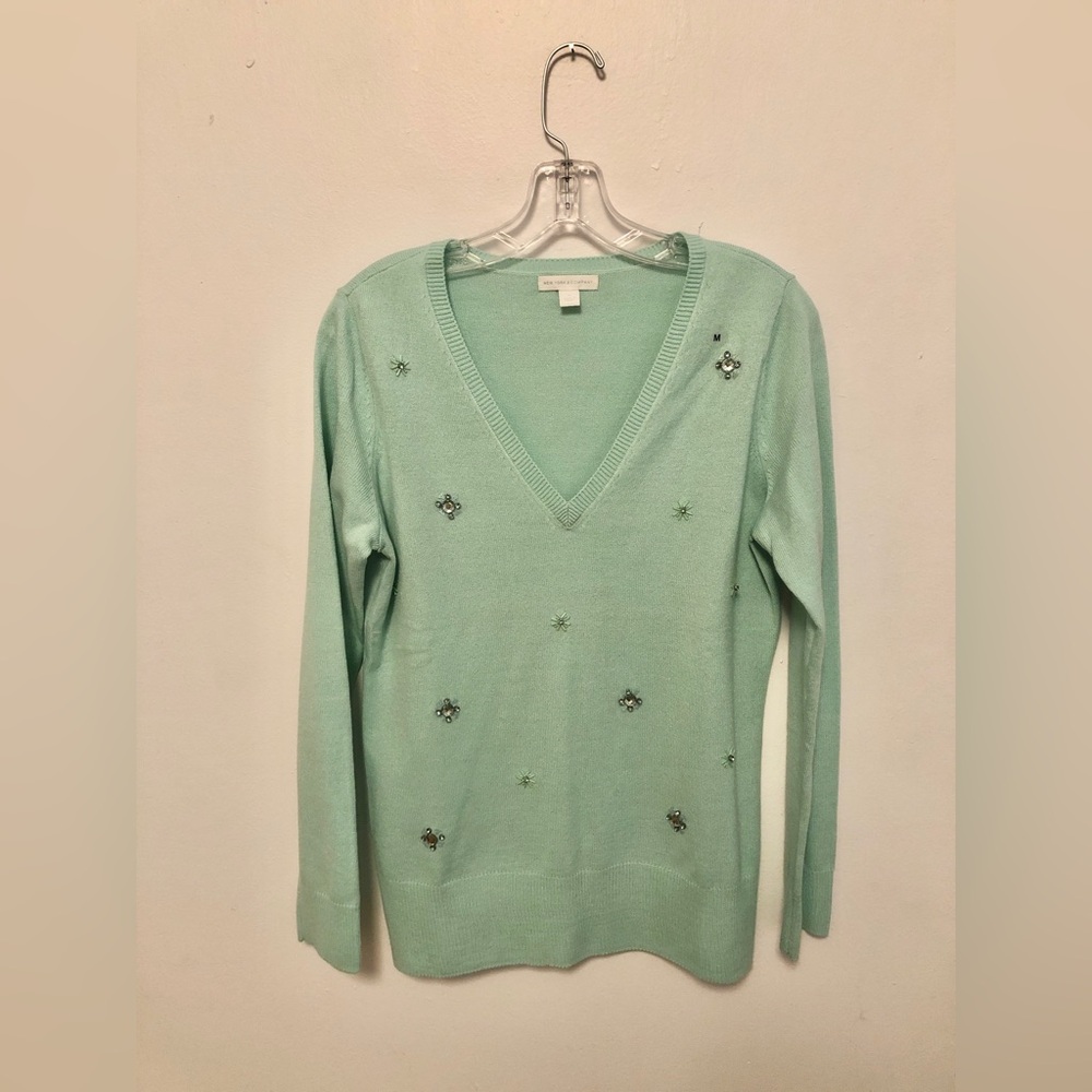 New York & Company Mint Pastel Green V-Neck Sweater with Embellishments NWOT
